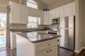 Maison, Plusieurs lits (Nancy's Southern Dunes Vacation Home) | Cuisine privée
