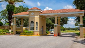House, Multiple Beds (Elma's Southern Dunes Vacation Home) | Exterior - Elma's Southern Dunes Vacation Home (Haines City)