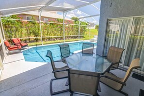 Ferienhaus, Mehrere Betten (Careys Southern Dunes Vacation Home) | Balkon