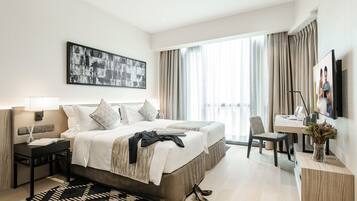 Egyptian cotton sheets, premium bedding, in-room safe, desk