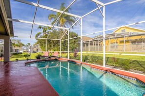 Maison, plusieurs lits (Jim's Southern Dunes House) | Piscine