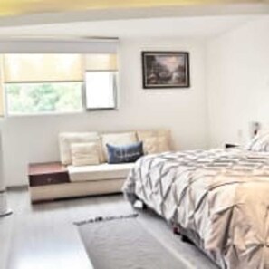 2 bedrooms, desk, free WiFi