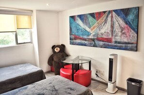 2 habitaciones, escritorio y wifi gratis 