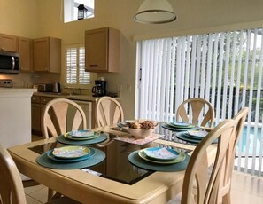 Casa, 2 letti queen (Gary's Southern Dunes Vacation Home) | Cucina privata