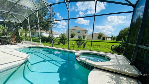 Pool - Fransicso's Calabay Parc Vacation Home (Haines City)