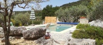 2 bedroom private vacation home in mollans sur ouveze