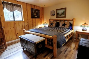 5 chambres, fer et planche à repasser, lit parapluie, Wi-Fi gratuit