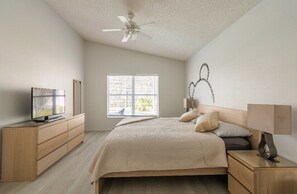 4 bedrooms, iron/ironing board, travel crib, free WiFi