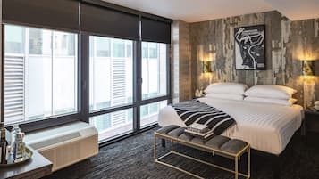 Executive King | Premium bedding, in-room safe, desk, free WiFi