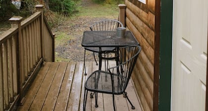 Private Cabin with Open Loft - Sleeps 3-6