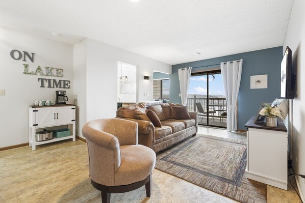 Smart TV, DVD player