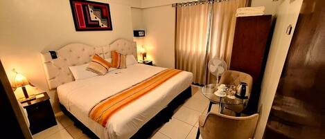 Egyptian cotton sheets, premium bedding, down duvets, pillow-top beds