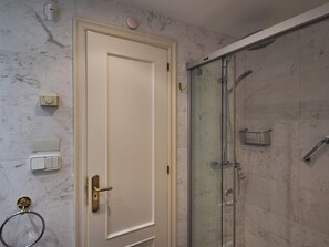 Dusche, Handtücher