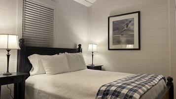 1 habitación, escritorio, tabla de planchar con plancha y wifi gratis