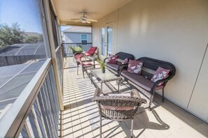 House, Multiple Beds (Hendrik's West Haven Vacation Home) | Balcony