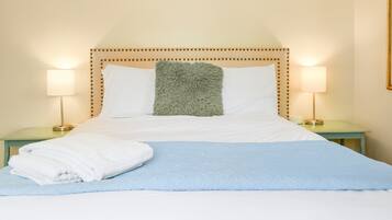 2 bedrooms, iron/ironing board, travel crib, free WiFi