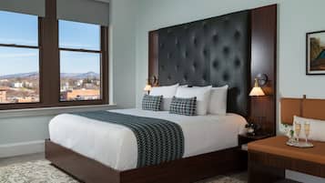 Deluxe Room, 1 King Bed