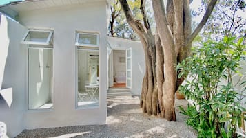 Habitación doble Premium | Ropa de cama de alta calidad y decoración personalizada