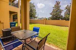 公寓, 多張床 (Lynval's Regal Palms Resort Townhome) | 陽台