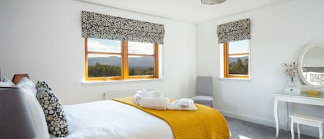 5 makuuhuonetta, silitysrauta/-lauta, ilmainen Wi-Fi, vuodevaatteet
