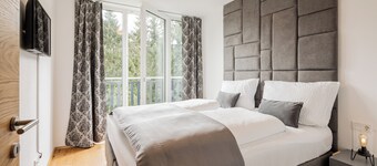 Exclusive apartment with mountain views in a ski paradise