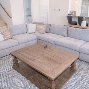 House, 4 Bedrooms, Canal View | Living room - Villa Bella by Florida Keys Luxury Rentals (Islamorada)