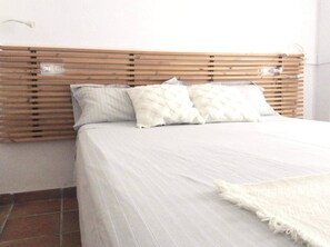 3 chambres, Wi-Fi gratuit, draps fournis