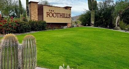 Desert Golf Oasis at Foothills Retreat w/ FREE Heated Pool!!!