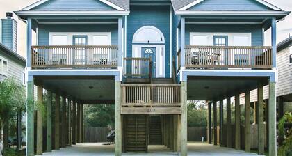 Welcome to Casa Seabrook, your By-The-Sea-Get-Away!!