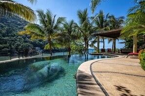 Exterior - P V South Shore Luxury Accommodations (Puerto Vallarta)