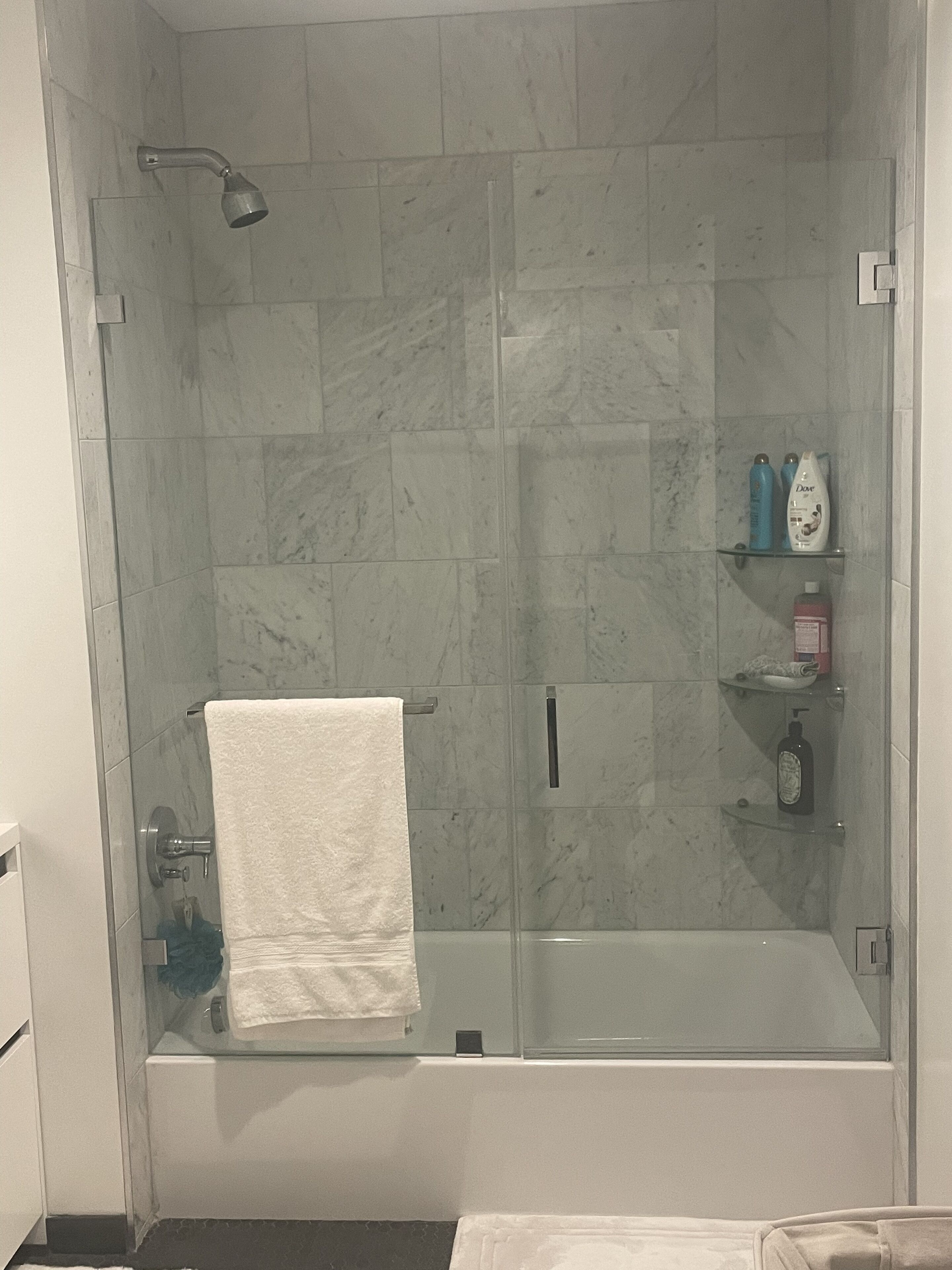 Combined shower/tub