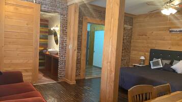 4 quartos, Wi-Fi de cortesia, roupa de cama