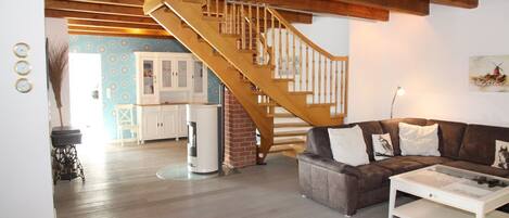 TV, fireplace, DVD player, stereo