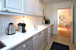 Microwave, oven, dishwasher