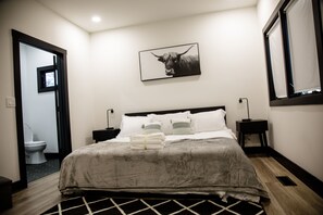 3 chambres, bureau, fer et planche à repasser, Wi-Fi gratuit