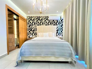 3 chambres, fer et planche à repasser, accès au Wi-Fi (inclus)
