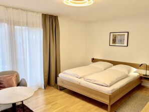 1 bedroom, Internet, bed sheets
