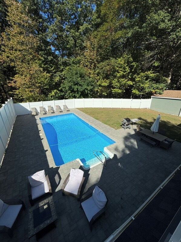 Piscine extérieure, piscine chauffée