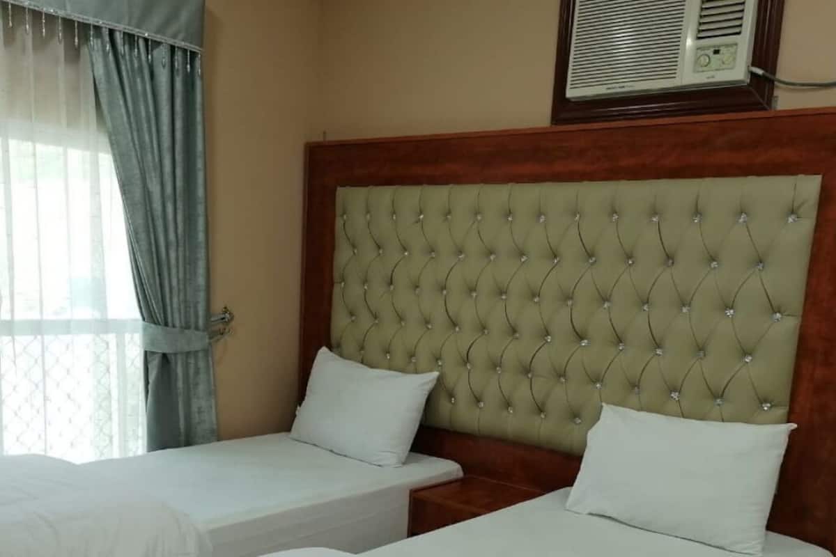 Chambre Standard Double ou avec lits jumeaux