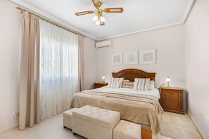 3 間睡房、熨斗/熨衫板、免費 Wi-Fi、床單