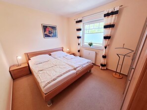 2 Schlafzimmer, WLAN