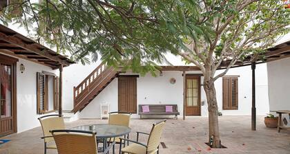 Maison de vacances "Casita Tahona" avec vue sur les montagnes, terrasse et Wi-Fi