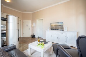 Imagen sin descripción, 4 de 16, botón