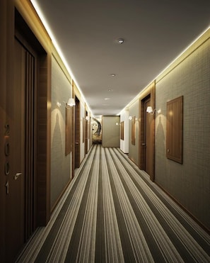 Premium bedding, in-room safe, iron/ironing board, free WiFi - Ramada Encore By Wyndham Maltepe (Istanbul)