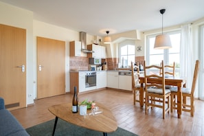 Køleskab, mikrobølgeovn, ovn, opvaskemaskine