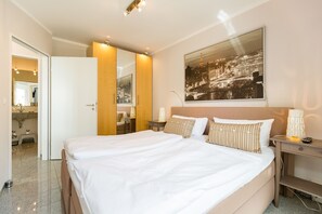 1 makuuhuone, tallelokero huoneessa, Wi-Fi, vuodevaatteet