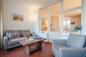 TV - Villa Dora, App. 02, Germany (Heringsdorf)
