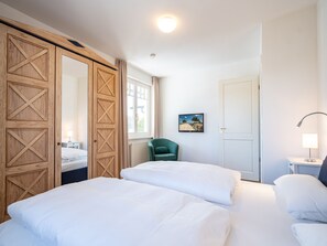 3 Schlafzimmer, Reisekinderbett, WLAN, Bettwäsche