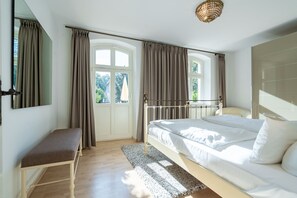 2 bedrooms, WiFi, bed sheets - House on the Hill, The Classic 01 (Heringsdorf)