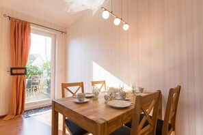 Dining - Maxine, Trassenheide (Baltic seaside resort), Germany (Trassenheide)